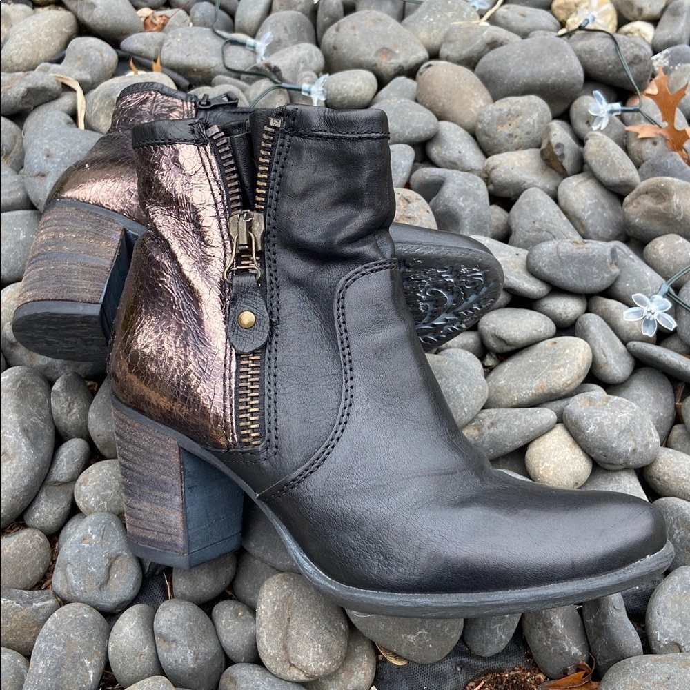 MJUS MADDIE Black & Copper Two Tone Boots EU 37 EUC